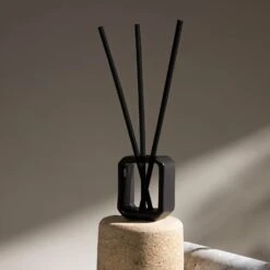 ESSENTIALS Scented Stick-Set Black Bamboo -Ipuro Verkaufsgeschäft 20220208 Ipuro Essentials Scented Sticks 300 6
