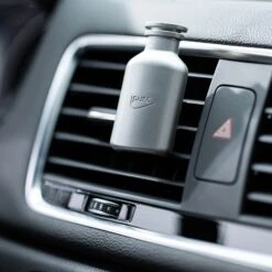 CLASSIC Ipuro Cachemire Autoduft Nachfüllpack -Ipuro Verkaufsgeschäft ipuro carline silber im Auto weiter weg d6291849 8a20 4764 b1c8 8a2d05cf831e